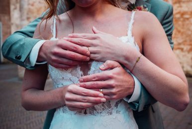 Het verhaal van de bruiloft van Roelof & Kyra in Oosterhout – Charléne Bartels