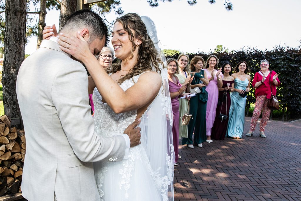 Het verhaal van de bruiloft van Daphne & Arjan in Castricum – Evelien de Haas